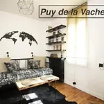 Chaine Des Puys Avec Garages Attenants 公寓 *