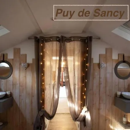 Chaine Des Puys Avec Garages Attenants * Clermont-Ferrand
