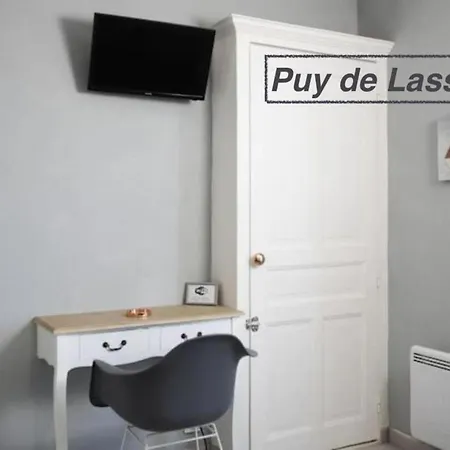 Chaine Des Puys Avec Garages Attenants Appartamento
